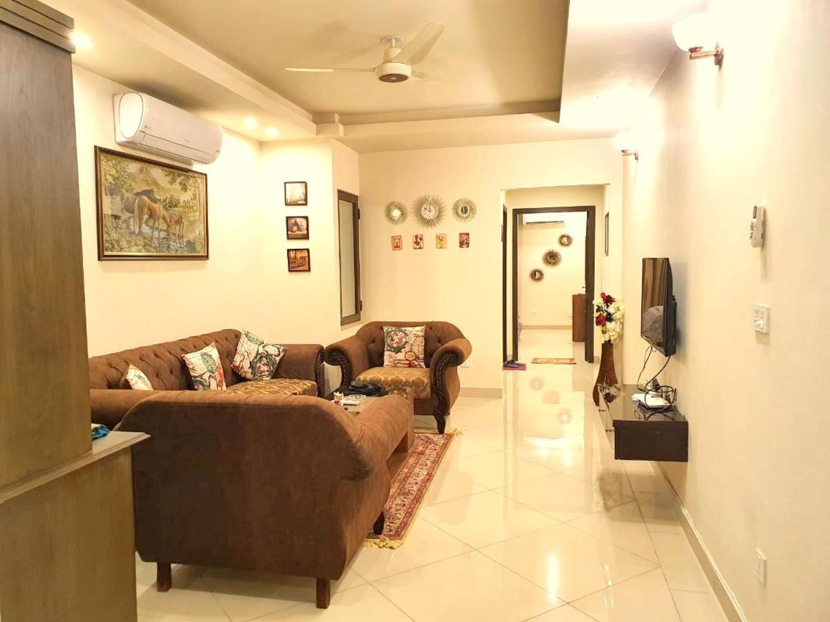 The Millenial Apartments & Suites Bahria Town Rawalpindi Eksteriør billede