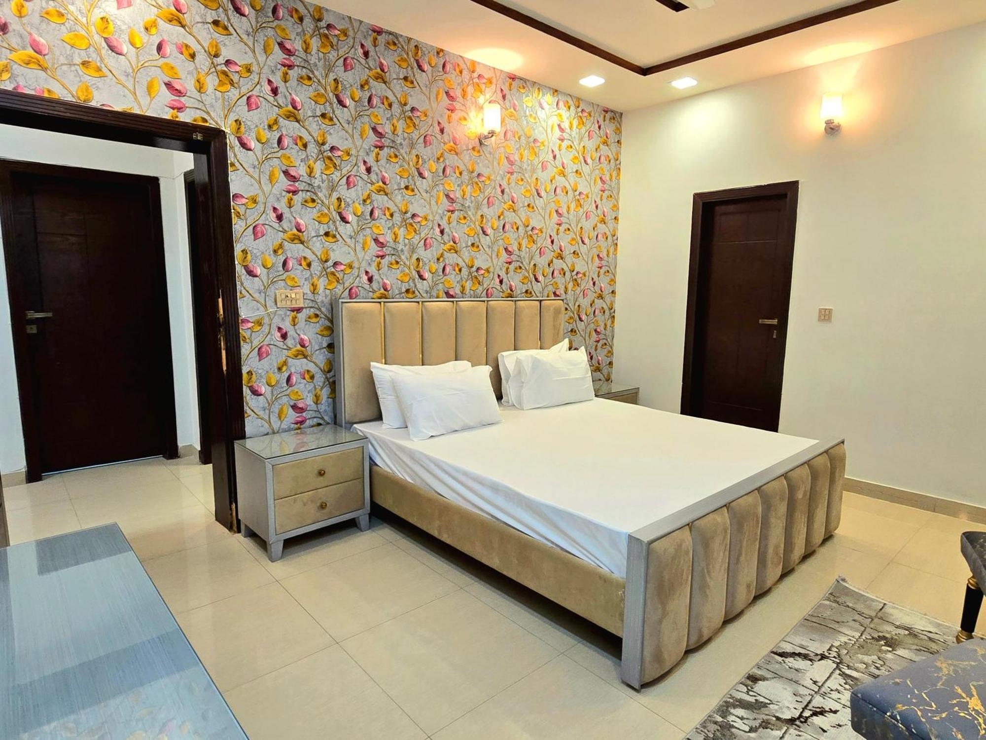 The Millenial Apartments & Suites Bahria Town Rawalpindi Eksteriør billede