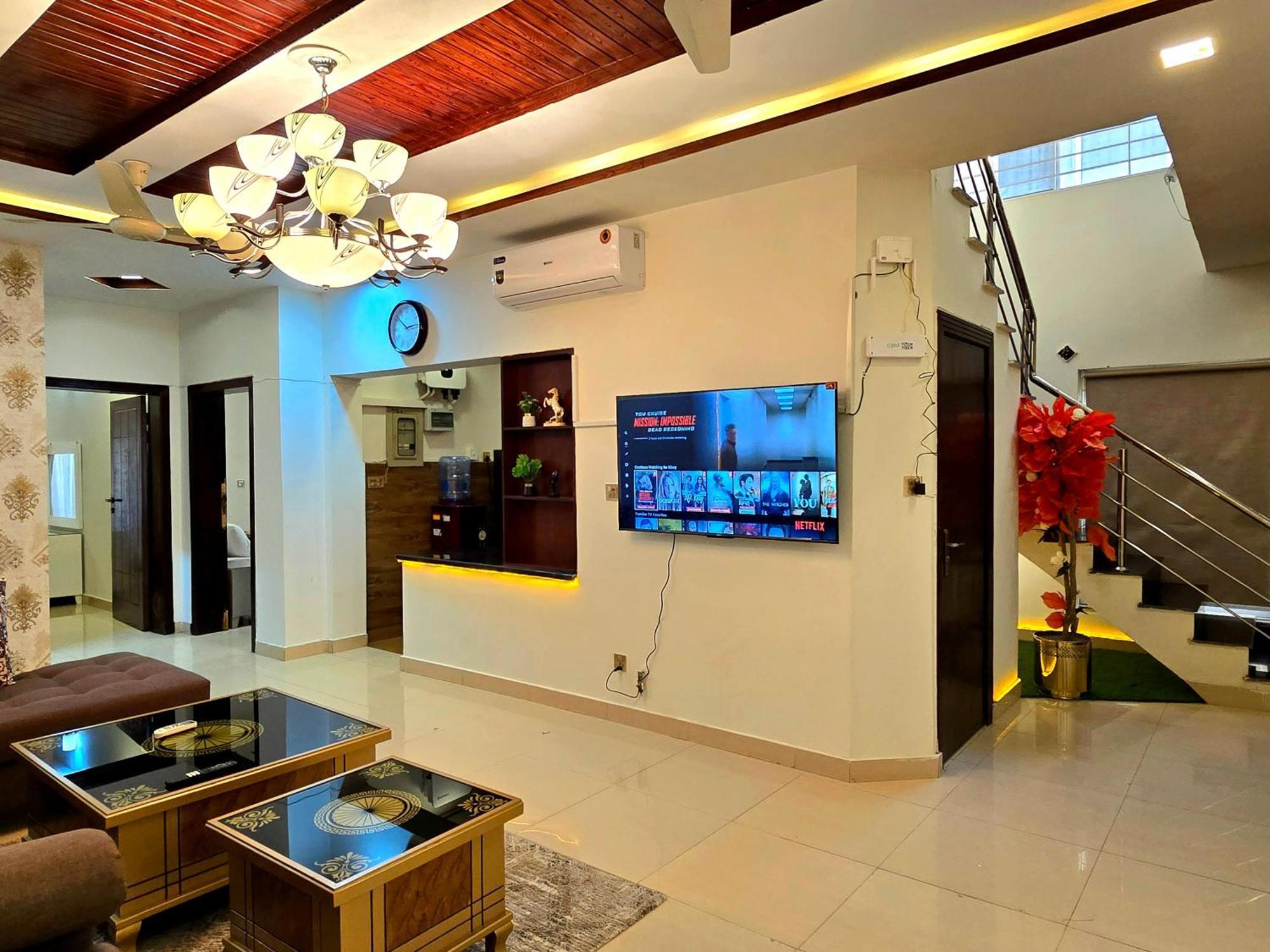 The Millenial Apartments & Suites Bahria Town Rawalpindi Eksteriør billede